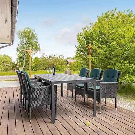 Semesterbostad Cozy Home In Vaeggerlose With Wifi *