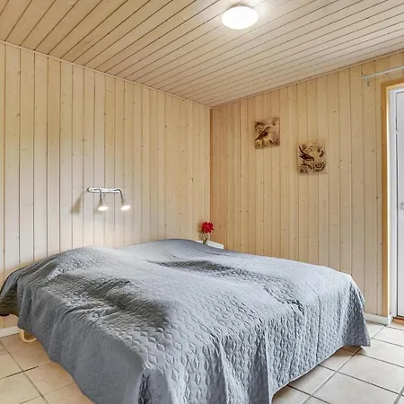 Cozy Home In Vaeggerlose With Wifi *
